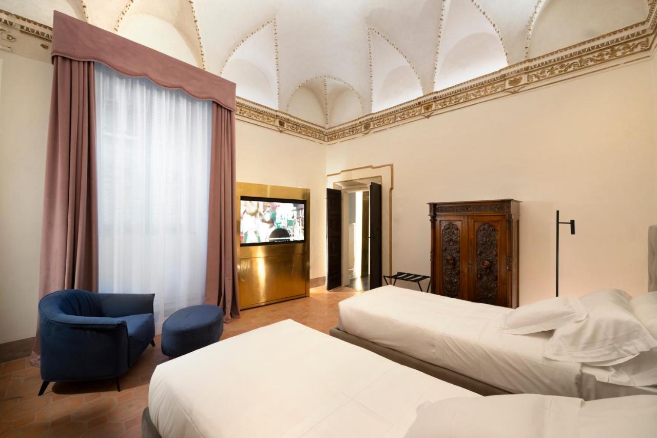 Palazzo Giusti Suites And Spa Урбино Экстерьер фото
